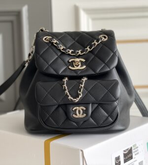 샤넬 22 듀마 백팩 램스킨 금장 AS2908