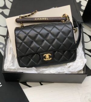 샤넬 23A 우드 탑핸들 플랩백 스몰 숄더백AS4151