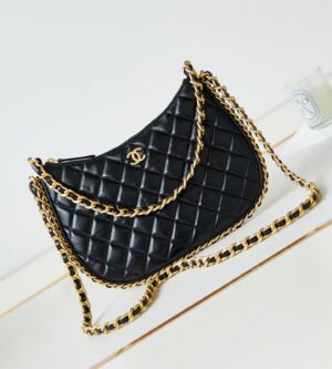 샤넬 23FW프리 샤이니 라지 호보백 3컬러 AS4368/AS4378