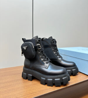 프라다 모노리스 로이스 가죽 앤 나일론 워커 부츠 1T255M 신발