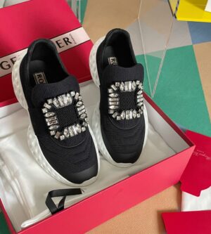 로저비비에 비브 런 라이트 스트라스 버클 스니커즈 RVW63731340 신발