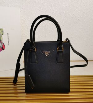 프라다 사피아노 가죽 토트백 1BA358