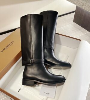 버버리 가죽 롱부츠 8066427 신발