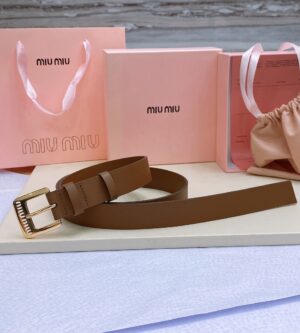 미우미우 나파 가죽 벨트 3.0cm