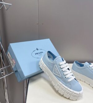 프라다 더블 휠 나일론 개버딘 스니커즈1E260M 신발