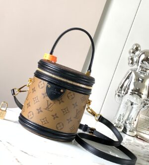 루이비통 깐느 미니 숄더백 M43986