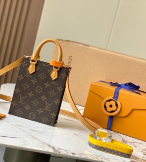 루이비통 쁘띠 삭 플라 미니백M81295