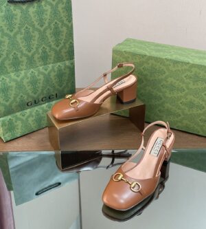 구찌 홀스빗 슬링백 771601