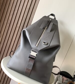 로에베 컨버터블 로고 메쉬 레더 백팩 B777W36X03