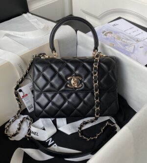 샤넬 트렌디cc 스몰 탑핸들 플랩 숄더백 스몰/미디움A92236