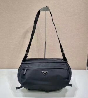 프라다 바이커백 라지 숄더백 2VH994