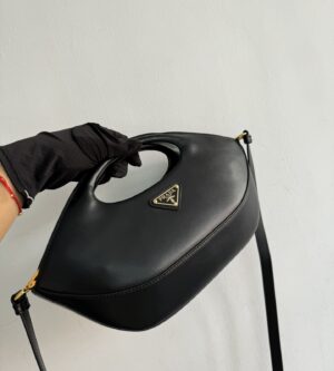 프라다 미디엄 가죽 핸드백 1BA421