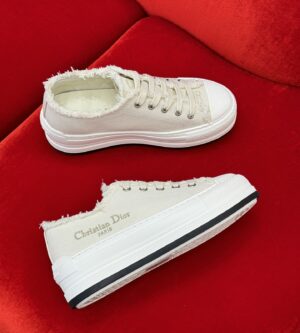 디올 Walk'n'Dior 플랫폼 스니커즈 KCK412CVY 신발