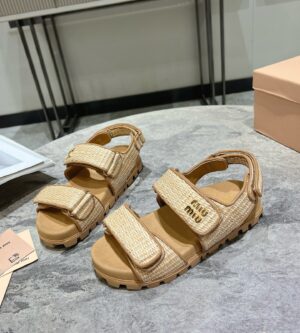 미우미우 24ss 여성 라피아 스트랩 샌들 5X133E 신발