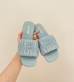 미우미우 마테라쎄 슬리퍼 5XX605 신발