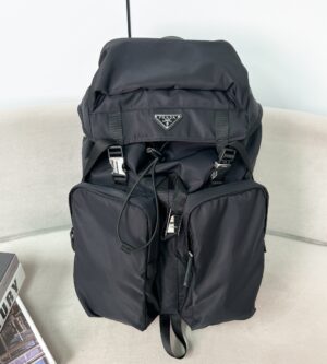 프라다 백팩 리나일론 사피아노 블랙 2VZ019