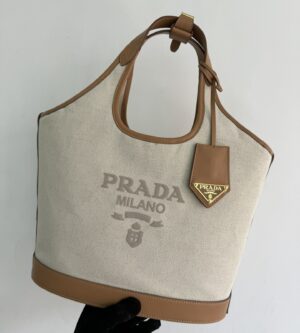 프라다 캔버스 미디움 토트백 1BG471