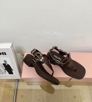 미우미우 블리치드 가죽 통 샌들 5Y199E 신발