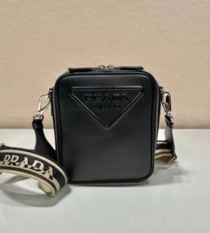 프라다 사피아노 트라이앵글 로고 숄더백 2VH154