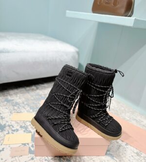 미우미우 여성 리사이클 나일론 아프레 스키 부츠 5W852D