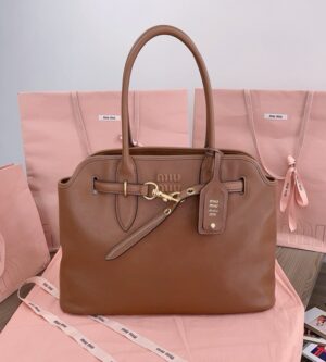 미우미우 아방뛰르 나파 레더백 토트백 5BG291