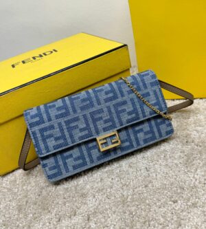 펜디 데님 체인 바게트백 8M0498