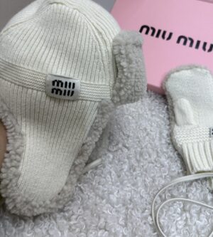 미우미우 캐시미어 시어링 트래퍼 햇 모자 5HC386