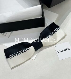 샤넬 실크 리본핀 보우 헤어핀 에크루 블랙 AAA514