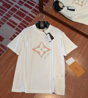 루이비통 모노그램 플라워 3D 그라디언트 프린트 티셔츠 1AGTRH