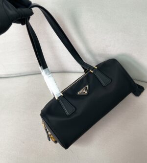 프라다 미디엄 리나일론 및 가죽 탑 핸들백 1BB127