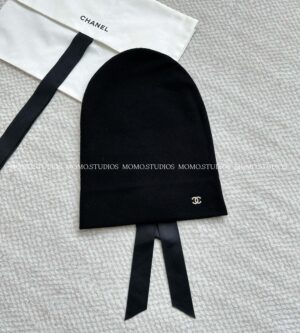 샤넬 25A 공방 리본 비니 보넷 CC로고 캐시미어 니트 모자 블랙 AAB217