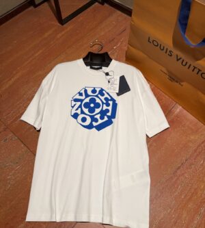루이비통 프린티드 시그니처 티셔츠 1AIMLB