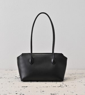 더로우 25SS 테라스 가죽 숄더백