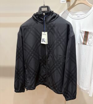 버버리 체크 자켓 8105113