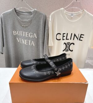 루이비통 로미 플랫 발레리나 메리제인 플랫슈즈 1AICX8