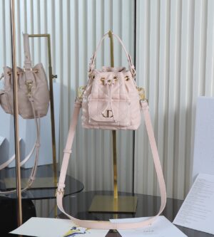 디올 caro 카로 가죽 미니 버킷백 M3369UNOZ