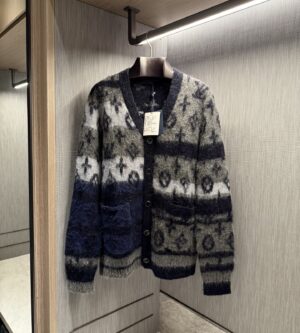 루이비통 모노그램 모헤어 가디건 1AIOX5