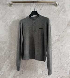 미우미우 캐시미어 크루넥 니트 MML02M