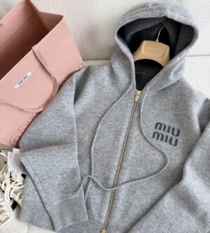 미우미우 더블 니트 캐시미어 집업 후디 가디건  MMF901