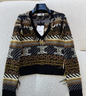 셀린느 자카드 캐시미어 V넥 니트 RY0Q90V65