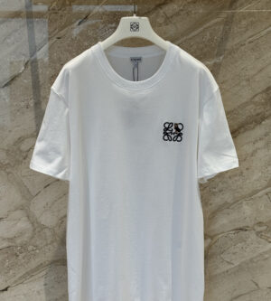 로에베 코튼 레귤러 핏 티셔츠 H526Y22X75