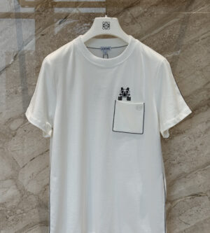 로에베 코튼 레귤러 핏 티셔츠 S359AJ2X03