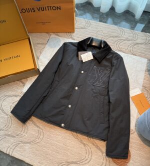 루이비통 나일론 워크웨어 자켓 1AJBGR
