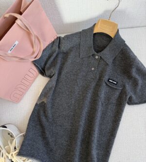 미우미우 캐시미어 폴로 셔츠 반팔 니트 MML01V