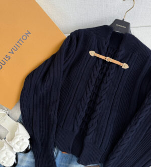 루이비통 스트랩 프런트 케이블 니트 가디건 1AJHNZ