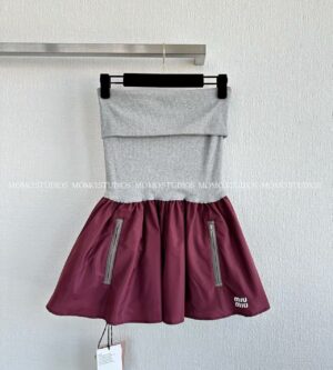 미우미우 테크니컬 패브릭 미니스커트 MG2634