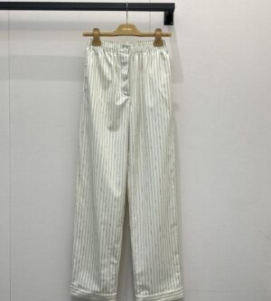 미우미우 여성 로고 자수 포플린 팬츠 MP1829