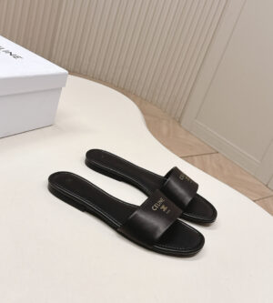 셀린느 26SS 슬리퍼 366635268C