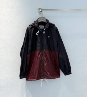 프라다 경량 리나일론 블루종 자켓 29X335