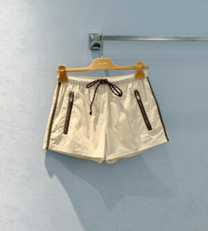 미우미우 테크니컬 패브릭 반바지 MP1809